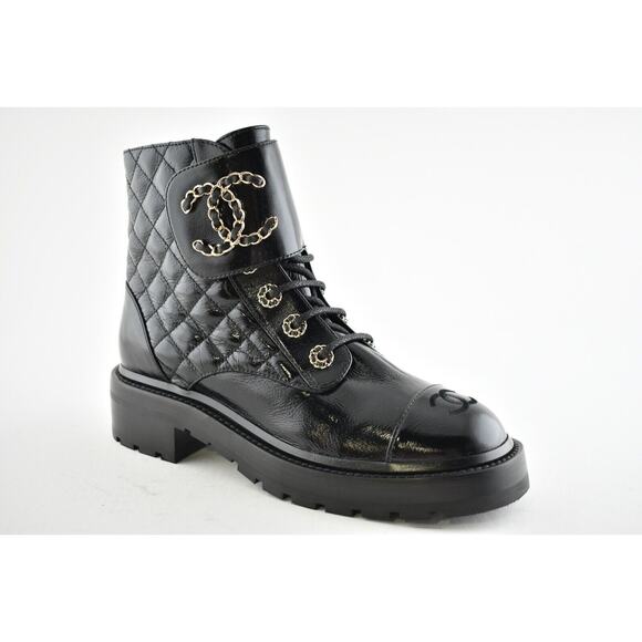 Chanel 21A Black Shiny Patent Quilted Gold CC Chain Combat Ankle Short Boot 38.5 - Picture 4 of 11